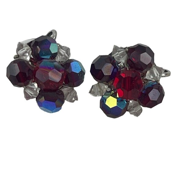 Corp Vintage Red Multi-Faceted Crystal Clip-On Earrings - Picture 4 of 4